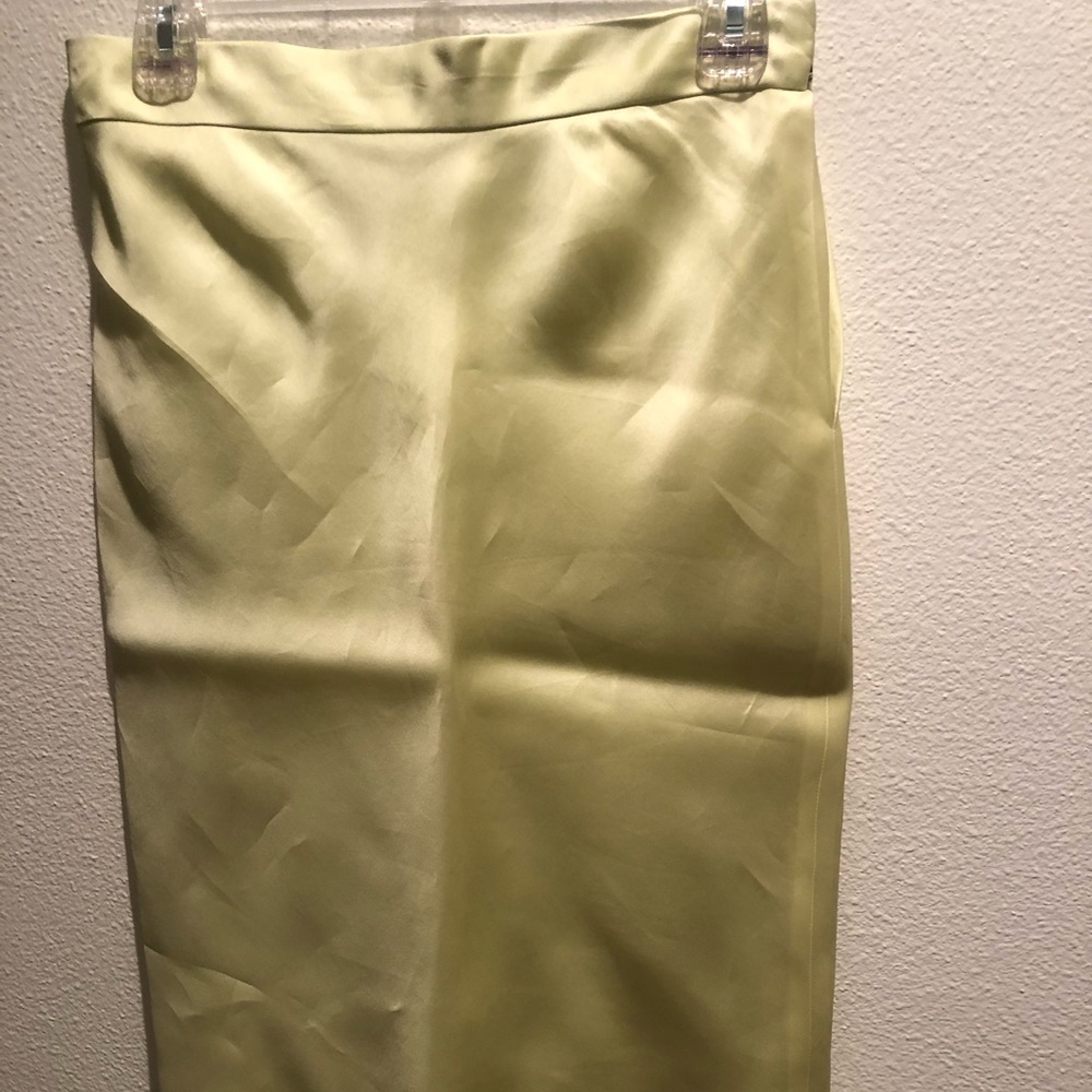 NWOT Carmen Marc Valvon Collection silk skirt ,4